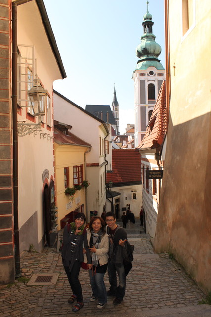 【遊記】「走吧．去捷克~2010捷克蜜月行-Day 3 童話般的小鎮巡禮~庫倫洛夫」