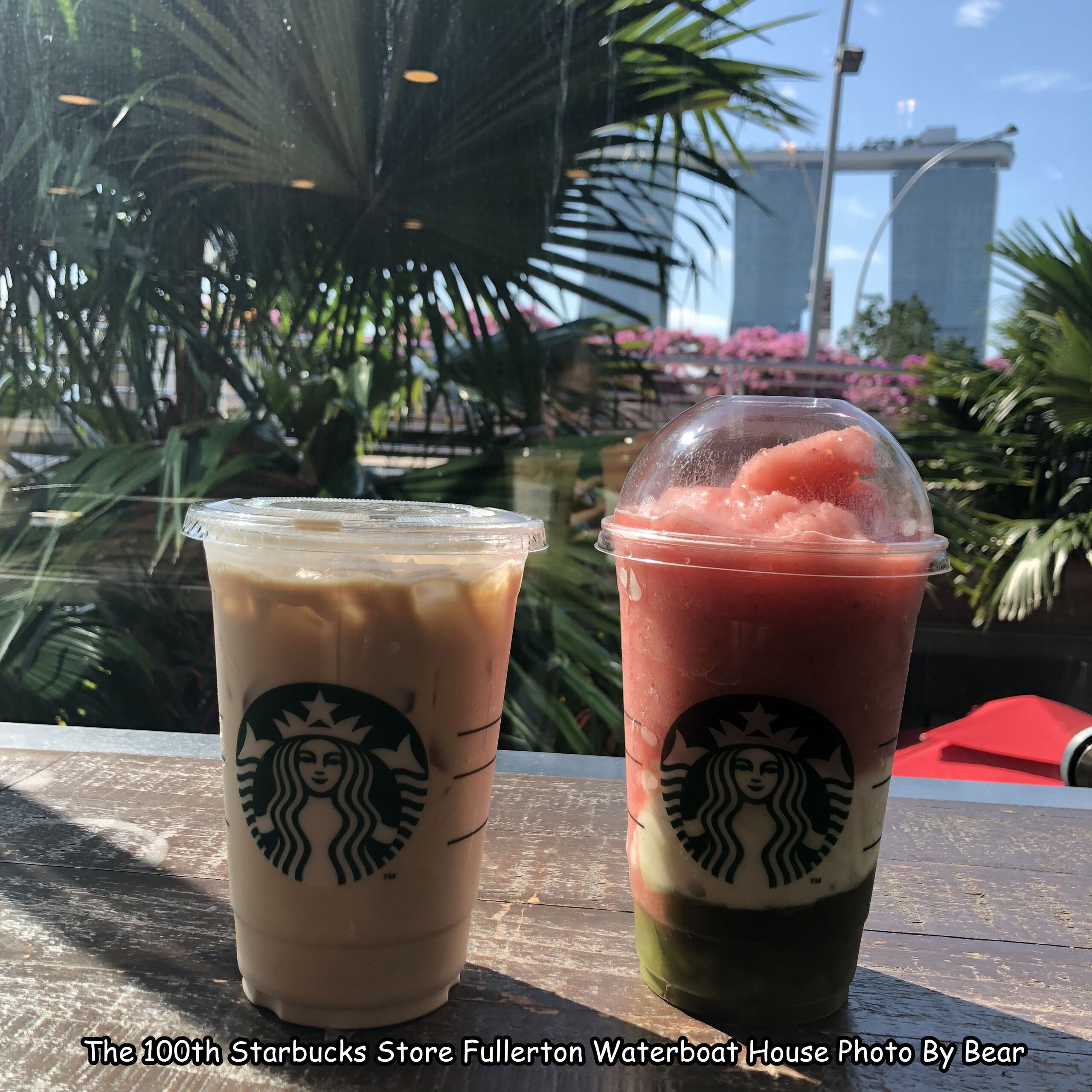 【2019新加坡自由行】「浮爾頓船塢星巴克The 100th Starbucks Store@Fullerton Waterboat House（第一百間門市/特色星巴克/Raffles Place 地鐵萊佛士坊站/近魚尾獅公園/)」