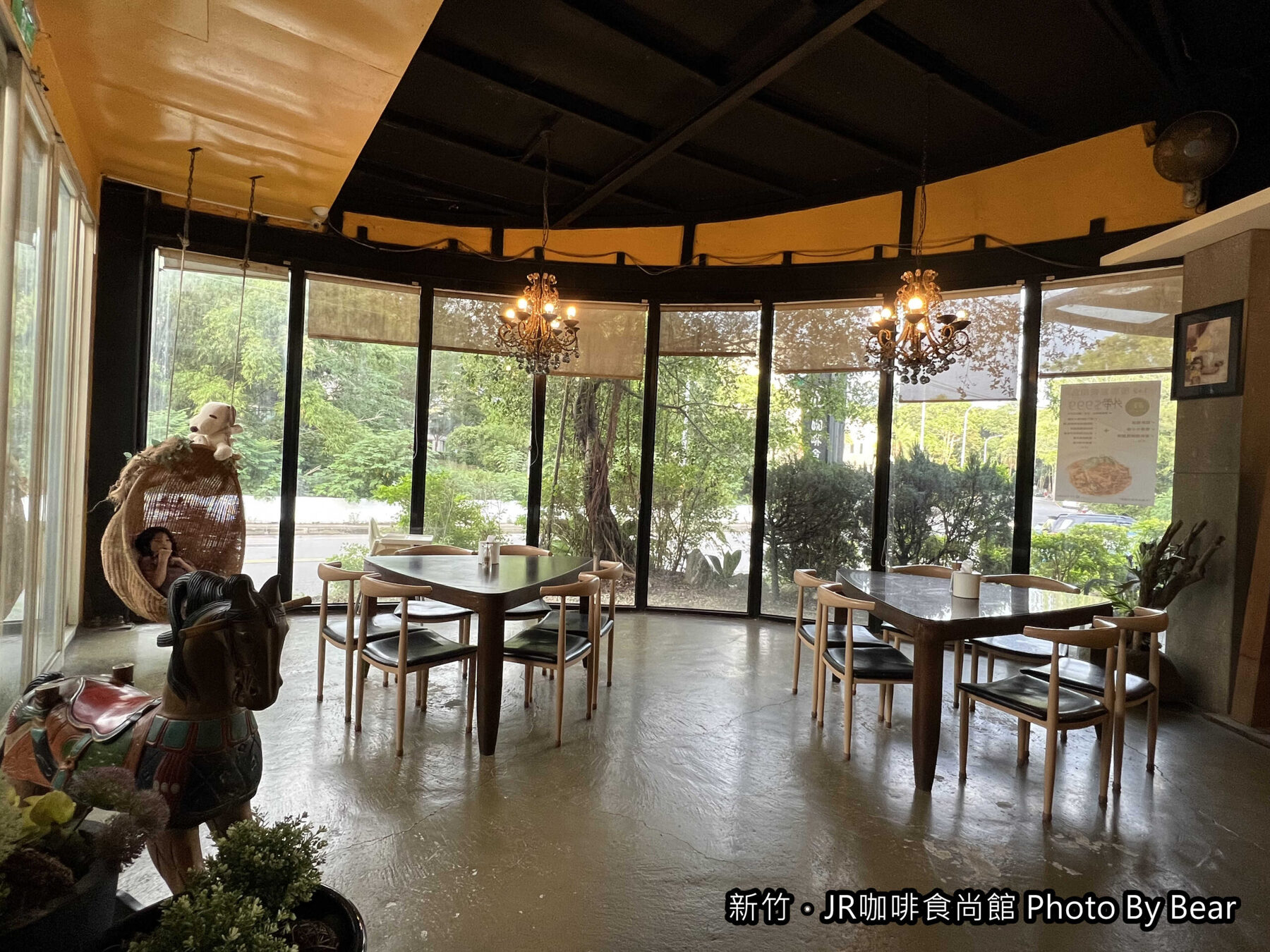 【新竹】JR咖啡食尚館．不藏私~青草湖.煙波飯店旁的高CP值精緻午茶，有甜也有鹹，飲料+鬆餅（輕食）只要$176！！！」