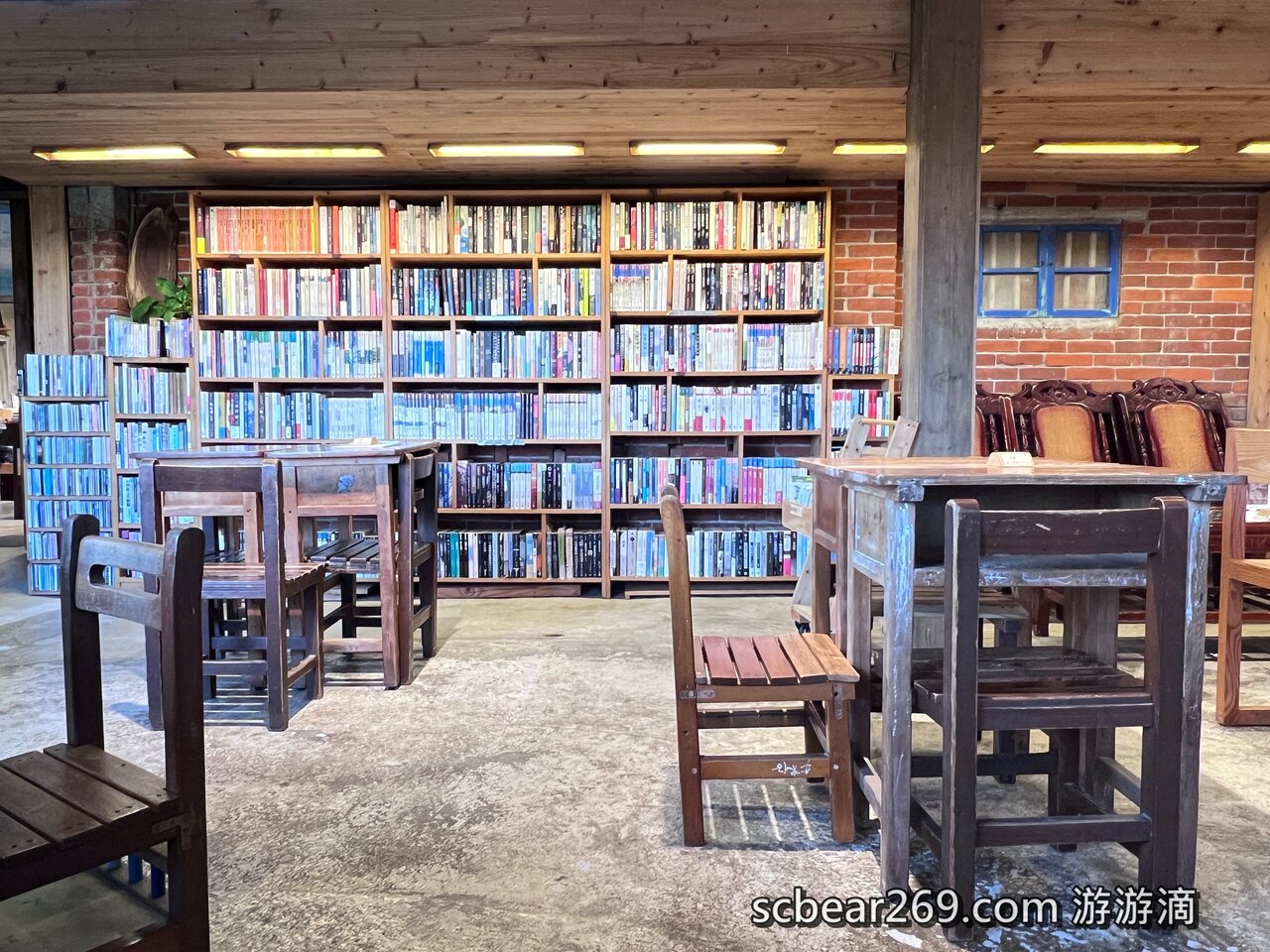 【龍潭】「晴耕雨讀小書院．田野間裡的三合院老宅獨立書店（景觀咖啡/輕食/鹹派/二手書/明信片/文創商品）」