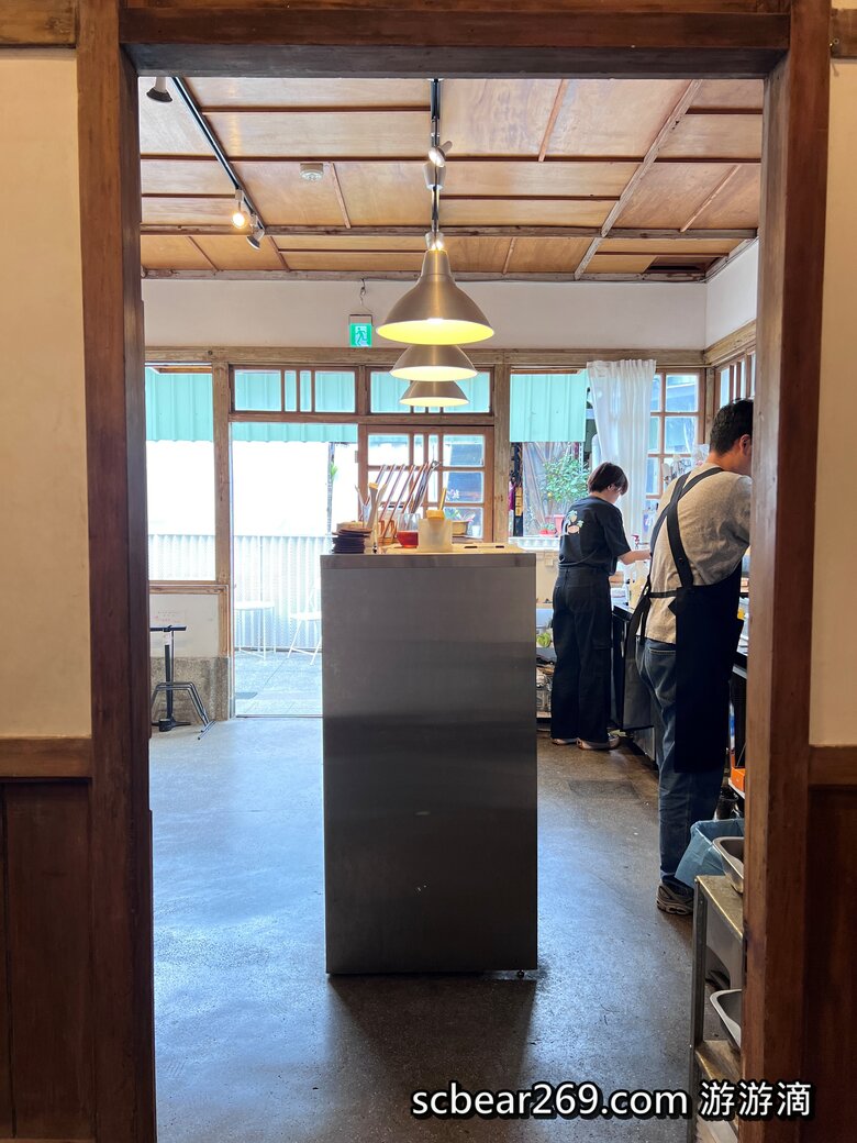 【萬華】「TokyoBike Cafe，隱身萬華新富町文化市場內的日式木屋特色單車咖啡館(早午餐/輕食/甜點/生活選物)」