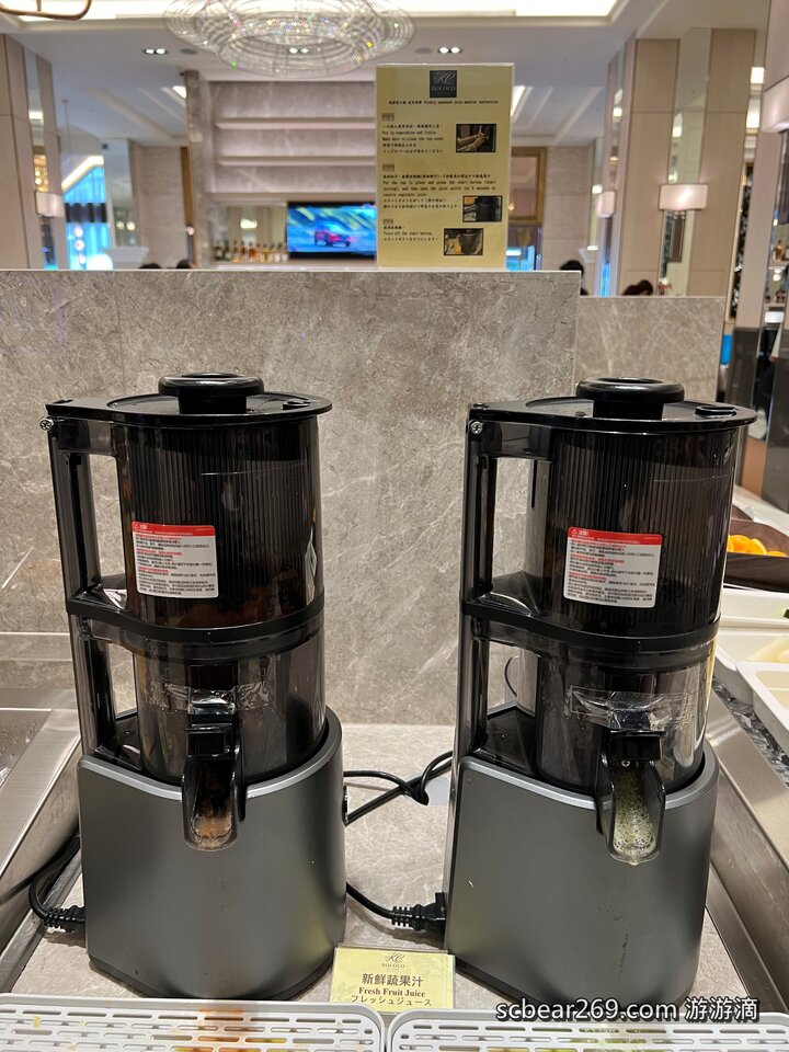【台北】「漢普頓酒店Hamp Court Palace Taipei．氣派又典雅的歐風維多利亞式建築酒店（經典家庭房/迎賓點心/泡麵宵夜/桌遊租借/近捷運松江南京站）」