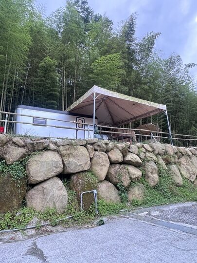 【南投鹿谷】「溪部好呆庄露營車體驗:免裝備懶人露營,入住細節與環境開箱」 【南投鹿谷】「溪部好呆庄露營車體驗:免裝備懶人露營,入住細節與環境開箱」