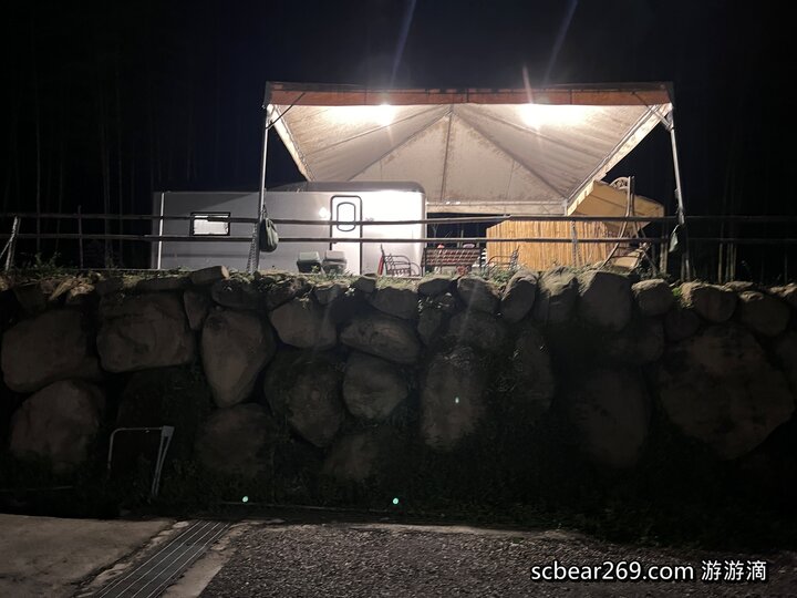 【南投鹿谷】「溪部好呆庄露營車體驗:免裝備懶人露營,入住細節與環境開箱」 【南投鹿谷】「溪部好呆庄露營車體驗:免裝備懶人露營,入住細節與環境開箱」