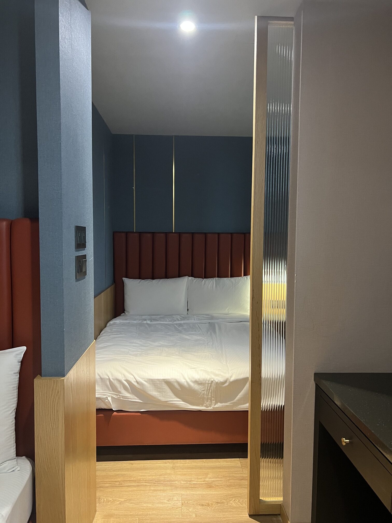 【台南】「康橋慢旅Kindness Day Hotel．府城住宿推薦，文青風設計旅店，宵夜.午茶點心吃到飽，還有免費腳踏車租借和自助洗衣.烘衣房」