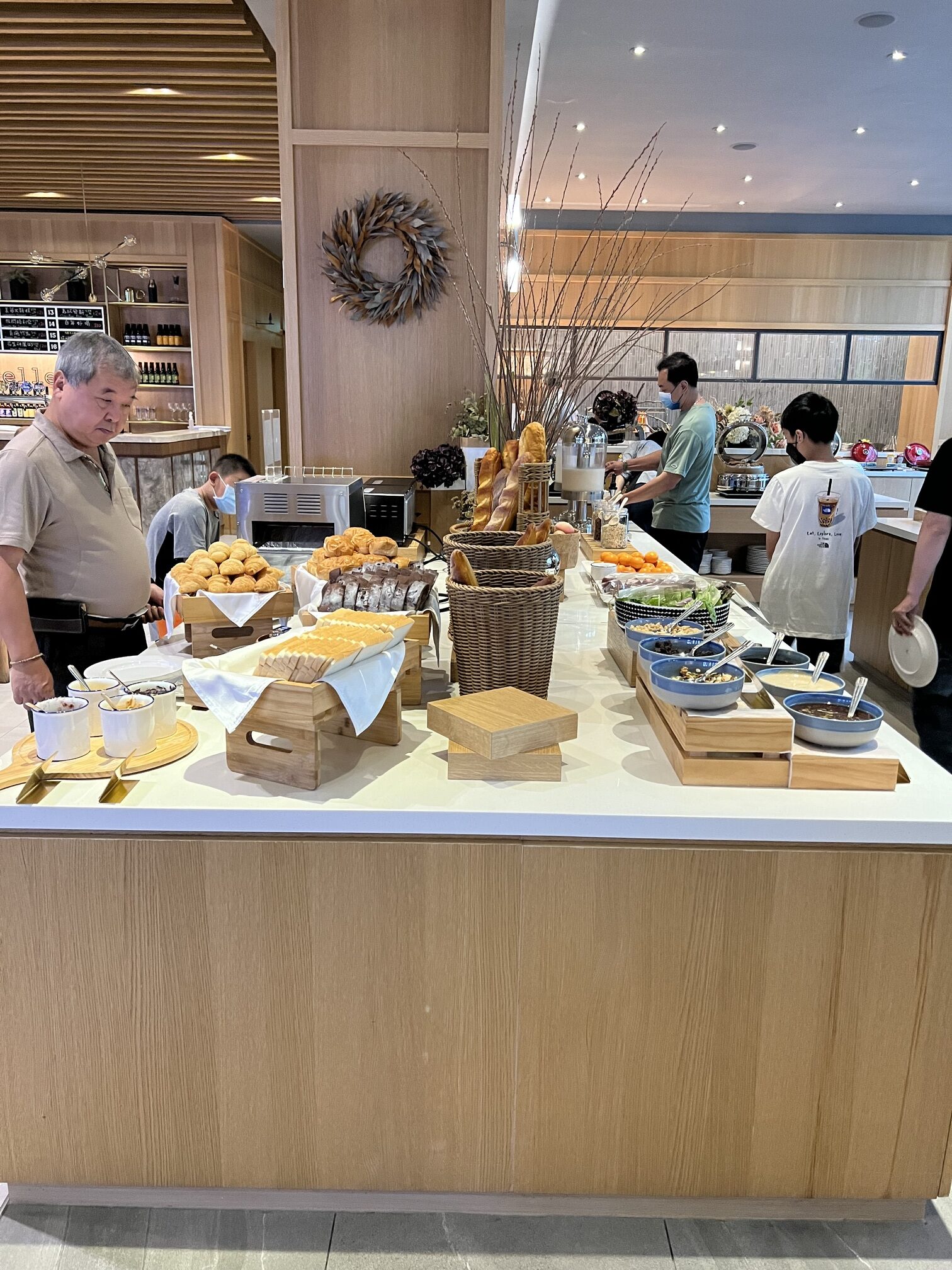 【台南】「康橋慢旅Kindness Day Hotel．府城住宿推薦，文青風設計旅店，宵夜.午茶點心吃到飽，還有免費腳踏車租借和自助洗衣.烘衣房」