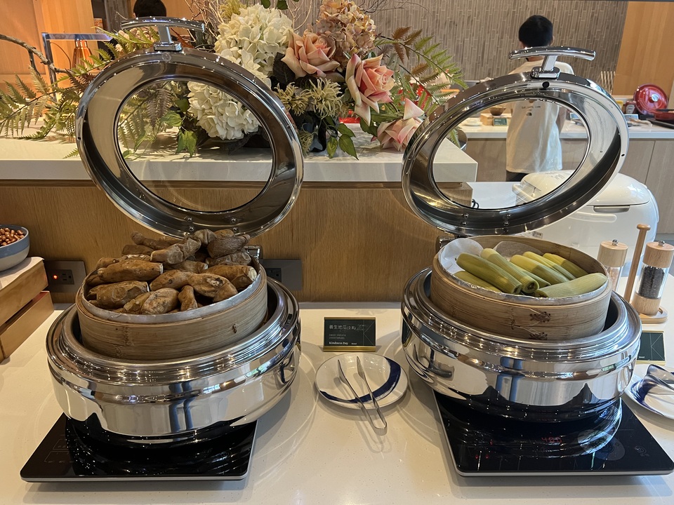 【台南】「康橋慢旅Kindness Day Hotel．府城住宿推薦，文青風設計旅店，宵夜.午茶點心吃到飽，還有免費腳踏車租借和自助洗衣.烘衣房」