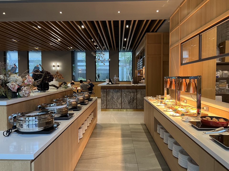 【台南】「康橋慢旅Kindness Day Hotel．府城住宿推薦，文青風設計旅店，宵夜.午茶點心吃到飽，還有免費腳踏車租借和自助洗衣.烘衣房」