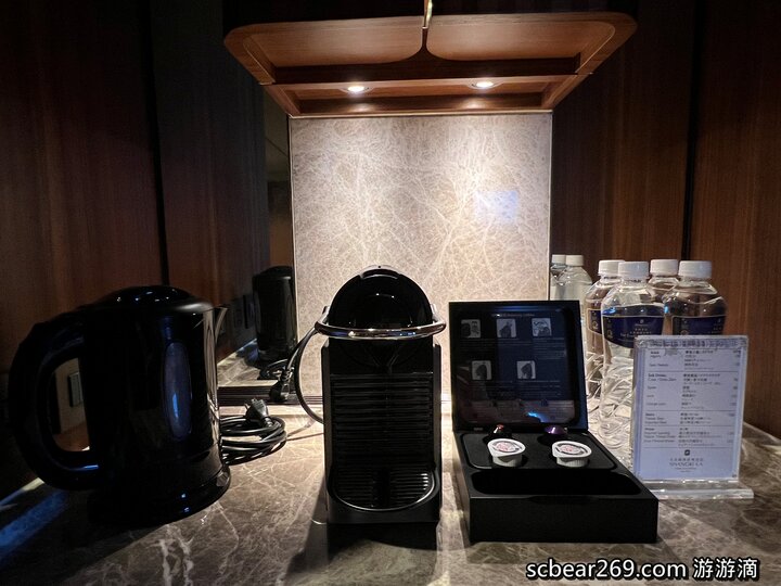 【台北】「遠東香格里拉Shangri-La Taipei ．房內也可看到101的豪華閣超豪華客房篇（中式奢華風/全視界觀景窗/川堂式衣櫃/頂樓溫水游泳池/美拍101夜景）」
