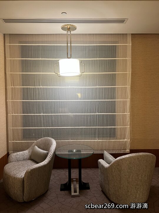 【台北】「遠東香格里拉Shangri-La Taipei ．房內也可看到101的豪華閣超豪華客房篇（中式奢華風/全視界觀景窗/川堂式衣櫃/頂樓溫水游泳池/美拍101夜景）」
