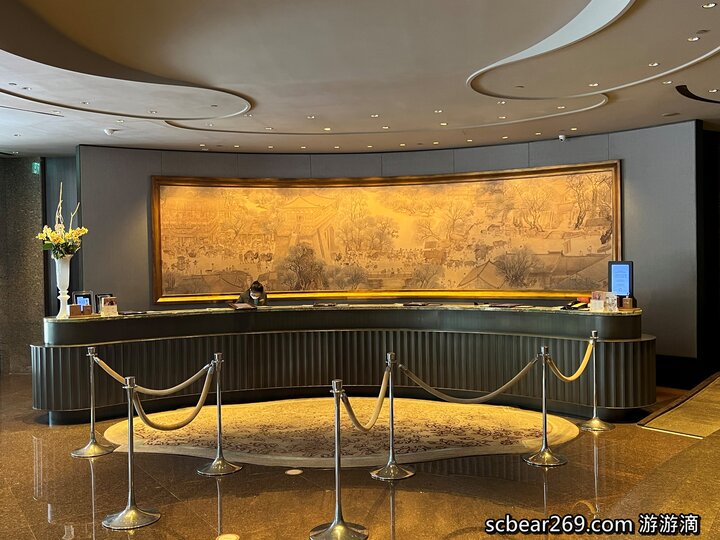 【台北】「遠東香格里拉Shangri-La Taipei ．房內也可看到101的豪華閣超豪華客房篇（中式奢華風/全視界觀景窗/川堂式衣櫃/頂樓溫水游泳池/美拍101夜景）」