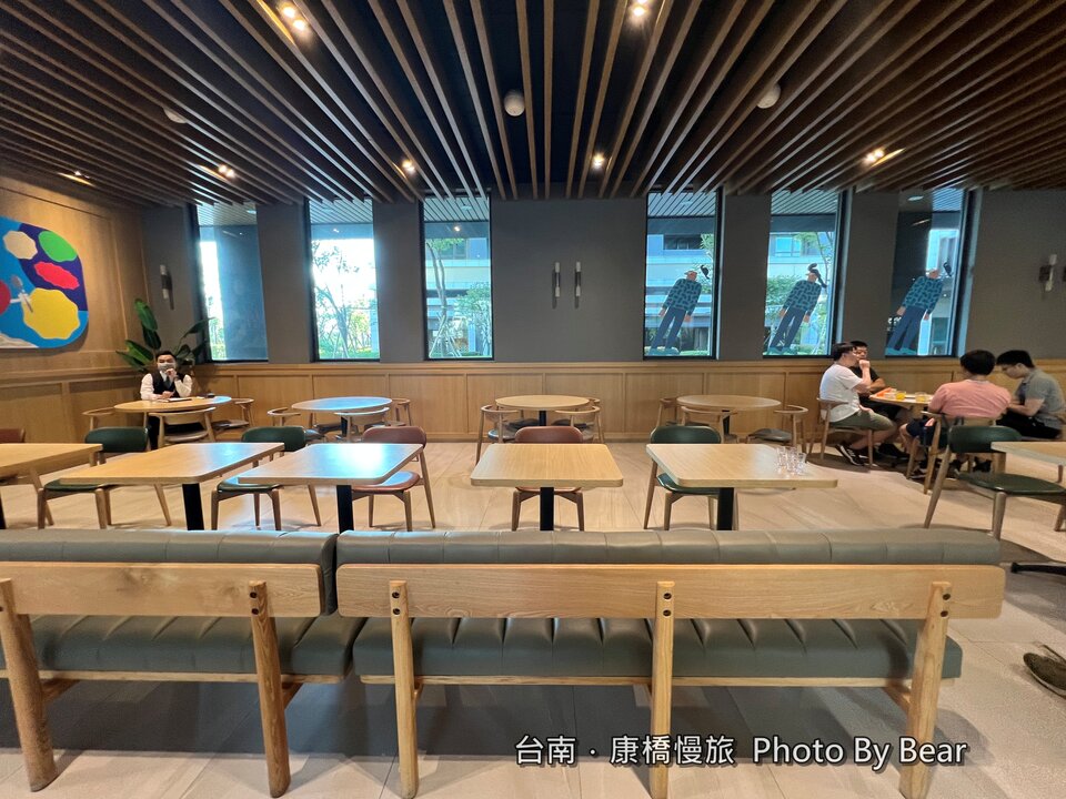 【台南】「康橋慢旅Kindness Day Hotel．府城住宿推薦，文青風設計旅店，宵夜.午茶點心吃到飽，還有免費腳踏車租借和自助洗衣.烘衣房」