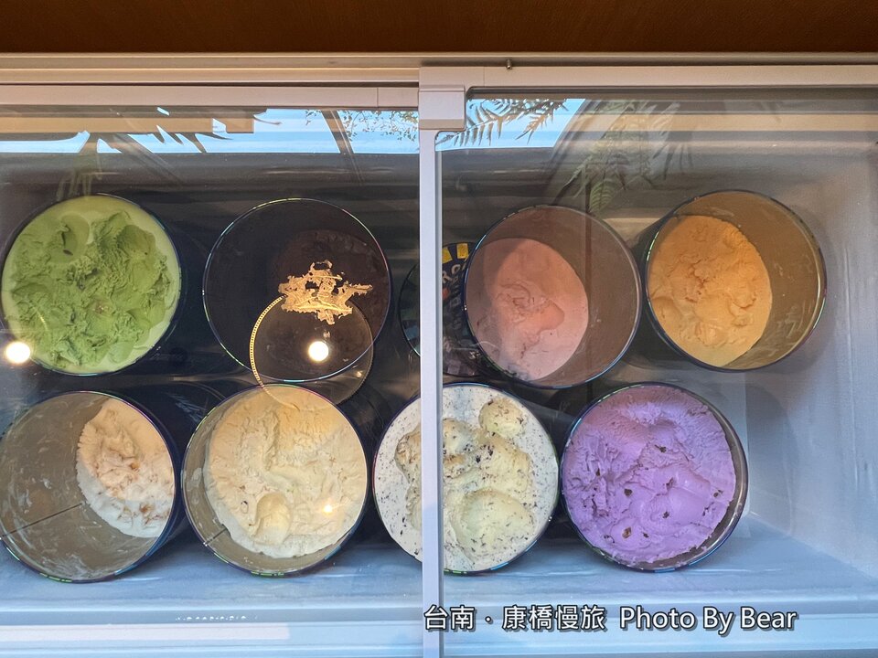 【台南】「康橋慢旅Kindness Day Hotel．府城住宿推薦，文青風設計旅店，宵夜.午茶點心吃到飽，還有免費腳踏車租借和自助洗衣.烘衣房」