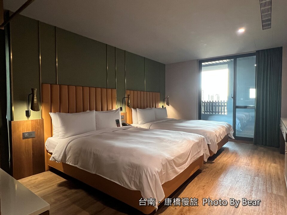 【台南】「康橋慢旅Kindness Day Hotel．府城住宿推薦，文青風設計旅店，宵夜.午茶點心吃到飽，還有免費腳踏車租借和自助洗衣.烘衣房」
