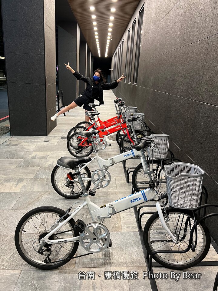 【台南】「康橋慢旅Kindness Day Hotel．府城住宿推薦，文青風設計旅店，宵夜.午茶點心吃到飽，還有免費腳踏車租借和自助洗衣.烘衣房」