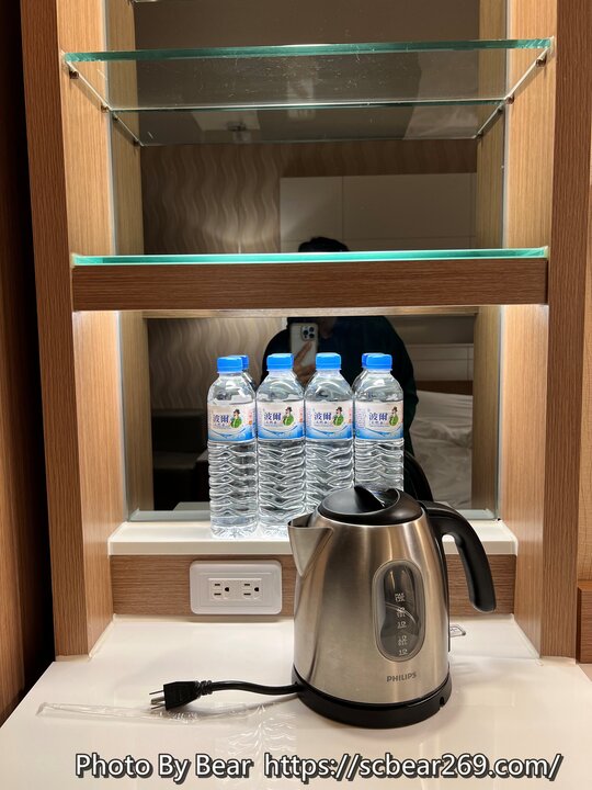 【花蓮】「康橋商旅-花蓮站前館．近火車站的高CP值住宿，迎賓午茶、精緻晚點宵夜及早餐任你吃到飽（精緻四人房/附停車場/自助洗衣/腳踏車租借）」
