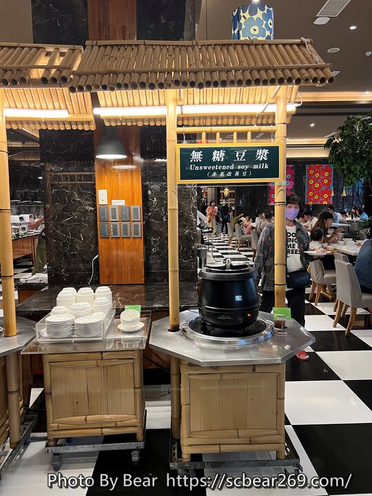 【花蓮】「康橋商旅-花蓮站前館．近火車站的高CP值住宿，迎賓午茶、精緻晚點宵夜及早餐任你吃到飽（精緻四人房/附停車場/自助洗衣/腳踏車租借）」