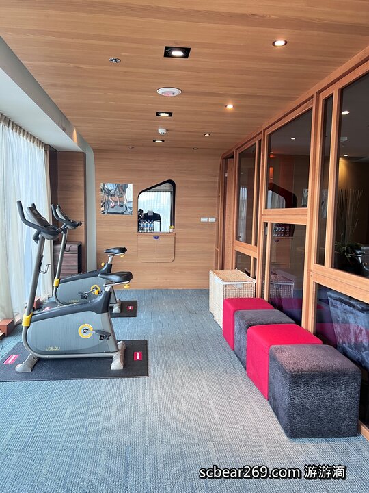 【台中】「逢甲星享道酒店In Sky Hotel.走路5分鐘就能逛夜市，設施一應俱全的高CP值住宿推薦（頂樓露天泳池/花園書房/道咖啡/健身房/中西式早餐/附停車場）」