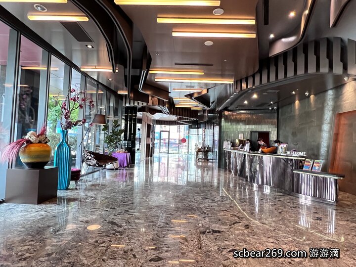 【台中】「逢甲星享道酒店In Sky Hotel.走路5分鐘就能逛夜市，設施一應俱全的高CP值住宿推薦（頂樓露天泳池/花園書房/道咖啡/健身房/中西式早餐/附停車場）」