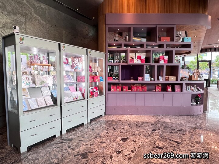 【台中】「逢甲星享道酒店In Sky Hotel.走路5分鐘就能逛夜市，設施一應俱全的高CP值住宿推薦（頂樓露天泳池/花園書房/道咖啡/健身房/中西式早餐/附停車場）」