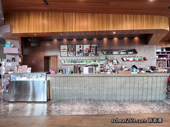【台中】「逢甲星享道酒店In Sky Hotel.走路5分鐘就能逛夜市，設施一應俱全的高CP值住宿推薦（頂樓露天泳池/花園書房/道咖啡/健身房/中西式早餐/附停車場）」