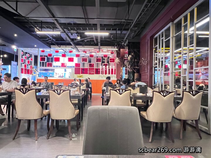 【台中】「逢甲星享道酒店In Sky Hotel.走路5分鐘就能逛夜市，設施一應俱全的高CP值住宿推薦（頂樓露天泳池/花園書房/道咖啡/健身房/中西式早餐/附停車場）」