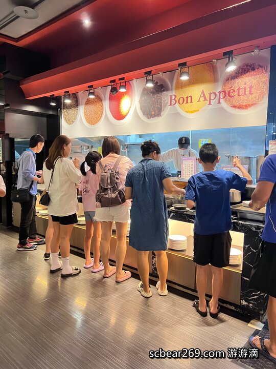 【台中】「逢甲星享道酒店In Sky Hotel.走路5分鐘就能逛夜市，設施一應俱全的高CP值住宿推薦（頂樓露天泳池/花園書房/道咖啡/健身房/中西式早餐/附停車場）」
