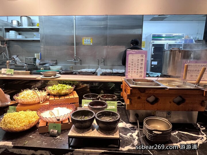 【台中】「逢甲星享道酒店In Sky Hotel.走路5分鐘就能逛夜市，設施一應俱全的高CP值住宿推薦（頂樓露天泳池/花園書房/道咖啡/健身房/中西式早餐/附停車場）」