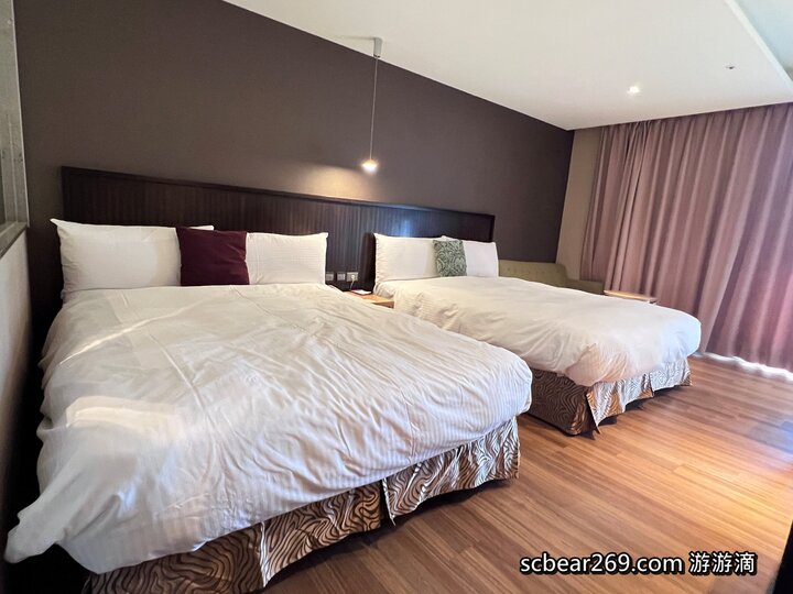 【台中】「逢甲星享道酒店In Sky Hotel.走路5分鐘就能逛夜市，設施一應俱全的高CP值住宿推薦（頂樓露天泳池/花園書房/道咖啡/健身房/中西式早餐/附停車場）」