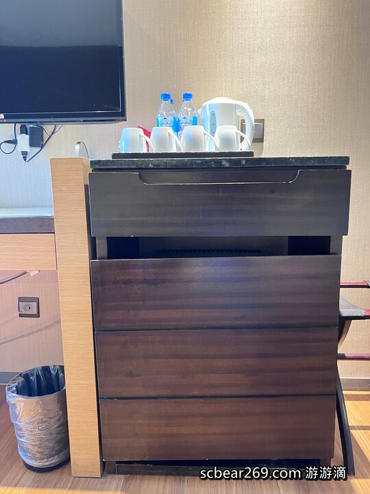 【台中】「逢甲星享道酒店In Sky Hotel.走路5分鐘就能逛夜市，設施一應俱全的高CP值住宿推薦（頂樓露天泳池/花園書房/道咖啡/健身房/中西式早餐/附停車場）」