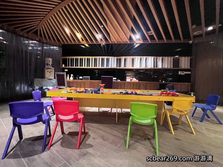 【台中】「逢甲星享道酒店In Sky Hotel.走路5分鐘就能逛夜市，設施一應俱全的高CP值住宿推薦（頂樓露天泳池/花園書房/道咖啡/健身房/中西式早餐/附停車場）」