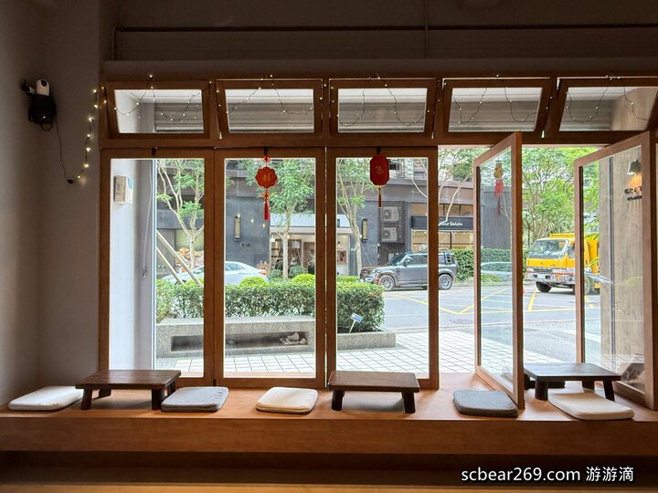 網站近期文章：【林口】「Grato coffee，日系質感風格咖啡館，窗邊臥榻座位超吸睛 （手作甜點/麵包輕食/調味咖啡/平日不限時/好停車）」
