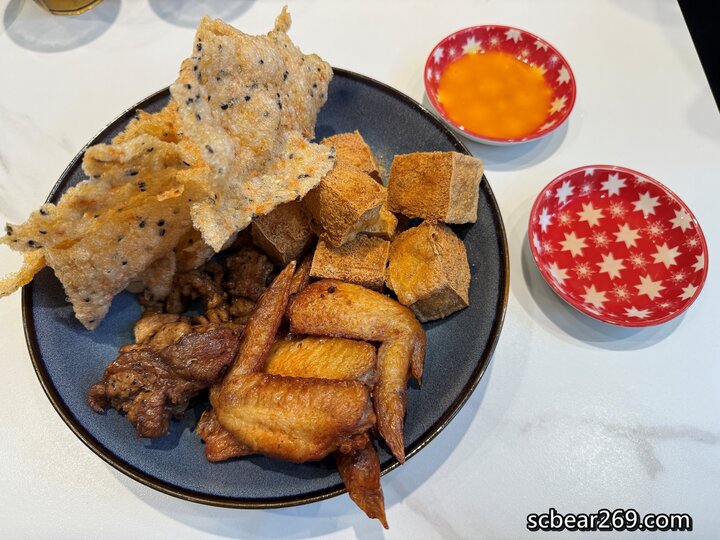 【八德】「越好吃越南料理．質感風越式料理（越式火鍋.飯品.河粉/經典小食.炸物/法國麵包/可線上訂餐/介壽路上.近大湳郵局）」