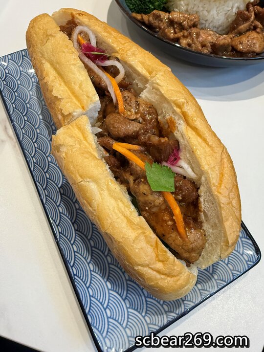 【八德】「越好吃越南料理．質感風越式料理（越式火鍋.飯品.河粉/經典小食.炸物/法國麵包/可線上訂餐/介壽路上.近大湳郵局）」