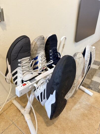 【新北】「Jiufen Breeze 九份惠風民宿．可將山景、海景與夜景盡收眼底的特色古厝改建民宿（Ｂ＆Ｂ／手作早餐／６人可包棟）」