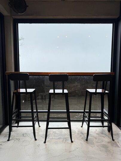 【九份】「暇咖啡hima cafe.坐擁山與海,美景盡收眼底的隱藏版景觀咖啡館(手沖.義式咖啡/聖代/可頌/手作甜點/無預約.採現場候位)」 【九份】「暇咖啡hima cafe.坐擁山與海,美景盡收眼底的隱藏版景觀咖啡館(手沖.義式咖啡/聖代/可頌/手作甜點/無預約.採現場候位)」