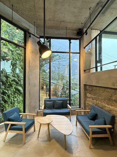 【九份】「暇咖啡hima cafe.坐擁山與海,美景盡收眼底的隱藏版景觀咖啡館(手沖.義式咖啡/聖代/可頌/手作甜點/無預約.採現場候位)」 【九份】「暇咖啡hima cafe.坐擁山與海,美景盡收眼底的隱藏版景觀咖啡館(手沖.義式咖啡/聖代/可頌/手作甜點/無預約.採現場候位)」