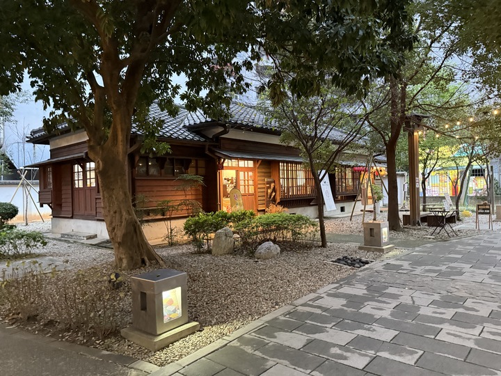 【桃園】「樂埔堂 LEPU TANG．昭和洋食專賣，77藝文町裡的日式老屋餐廳(土鍋炊飯/早午餐/鐵板料理/義大利麵/可線上訂位/近統領.火車站)」