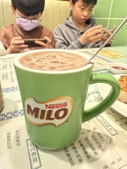 【桃園】「美生餐室-中華店．復古懷舊氛圍港式茶餐廳(港點/大排檔/燒臘/豬扒包/三文治.多士/蛋撻/近統領廣場.火車站/可線上訂位）」