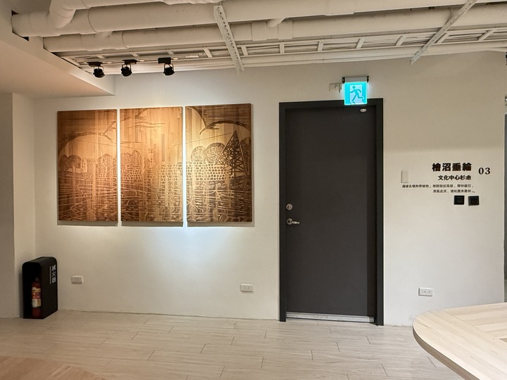 【嘉義】「葉綠宿・漫漫回嘉 Home Way Hotel．近文化路夜市文青質感風旅店（櫻桃計劃咖啡館/豪華四人房/無早餐/車位需預約）」