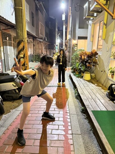 【台南】「赤崁接古所．隱身赤崁樓旁巷弄裡的質感風民宿（自助入住/地理位置佳/無電梯.早餐及停車場）」