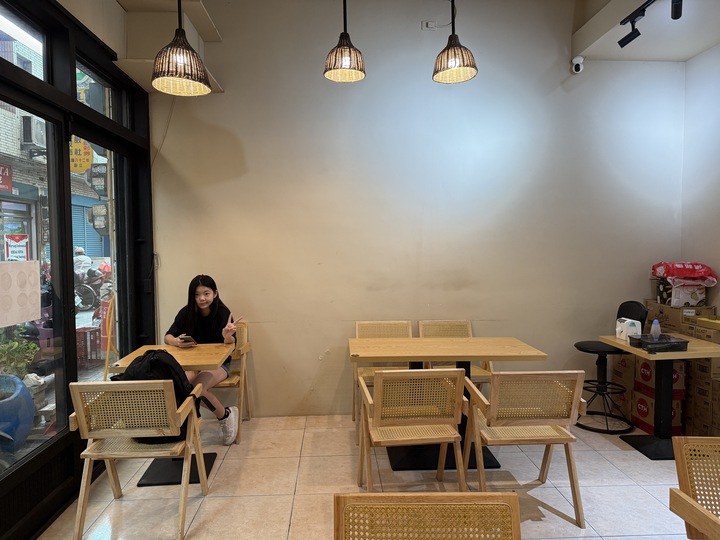 【八德】「萩喱.chill and chili-藏身大湳（市場）商圈巷弄裡的南洋風料理（叻沙/咖哩/炒飯.炒麵/炸物）」