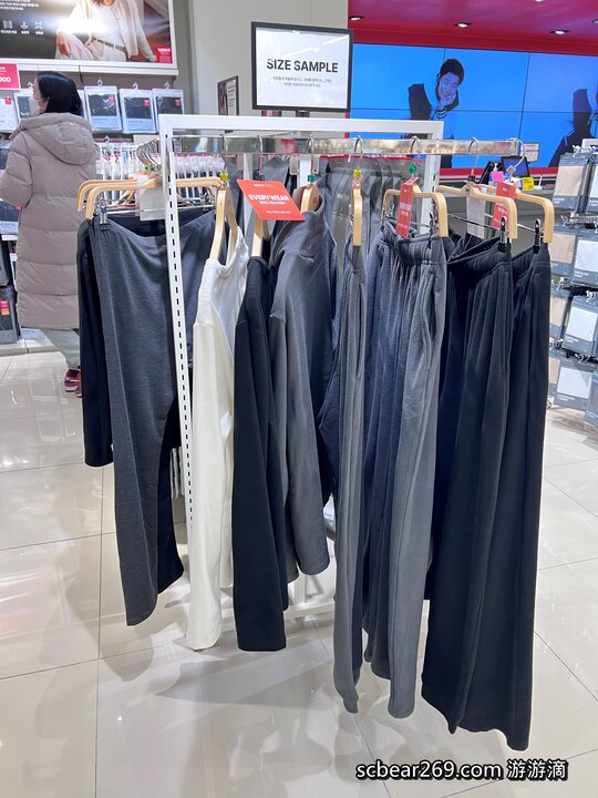 2024_Seoul Travel_Day 2 Sinchon_023 2024_Seoul Travel_Day 2 Sinchon_023