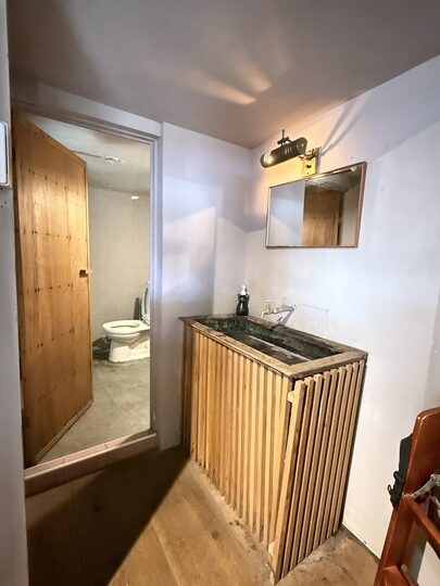 【高雄】「二雄咖啡．日系木質風老屋改造，復古童趣風早午餐咖啡館（咖哩飯/義大利麵/輕食/甜點/近雄女.愛河）」