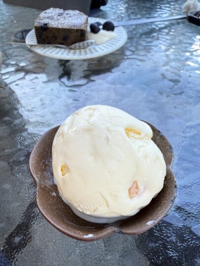 【新北坪林】「心茶合一TeaFlow．茶園步道旁的秘境咖啡館（早午餐/茶點/甜點/可芙/近茶葉博物館）」