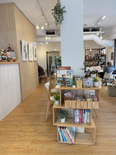 【內壢】「甜褔號.超澎湃~近百道料理可選擇的人氣咖啡館(早午餐/米飯/義式料理/漢堡/鬆餅/親子.寵物友善/近火車站.忠孝路商圈)」 【內壢】「甜褔號.超澎湃~近百道料理可選擇的人氣咖啡館(早午餐/米飯/義式料理/漢堡/鬆餅/親子.寵物友善/近火車站.忠孝路商圈)」