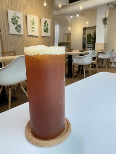 【內壢】「甜褔號．超澎湃~近百道料理可選擇的人氣咖啡館（早午餐/米飯/義式料理/漢堡/鬆餅/親子.寵物友善/近火車站.忠孝路商圈）」