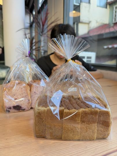 【豐原】「駿咖啡 JIUN COFFEE WORKSHOP．隱身巷弄裡的低調老宅咖啡，咖啡香與麵包香融合的味覺饗宴，還有高CP值下午茶套餐」