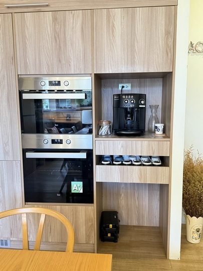 【宜蘭五結】「卡斯比亞精品民宿．附電梯.車位，還有美味手作早餐的質感風民宿（近冬山河親水公園.傳藝中心.羅東夜市）」