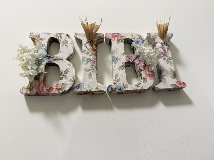 【宜蘭五結】「卡斯比亞精品民宿．附電梯.車位，還有美味手作早餐的質感風民宿（近冬山河親水公園.傳藝中心.羅東夜市）」